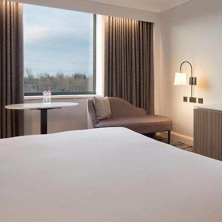 Hotel Hilton Dublin Airport Cloghran Exterior foto
